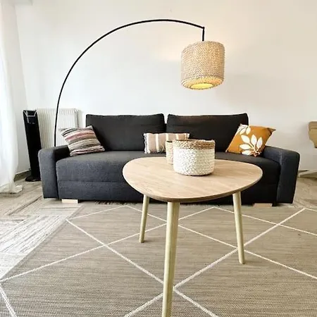 Le Mistral : Apt 2 Prs, 3 Min Mer, Centre-ville Antibes